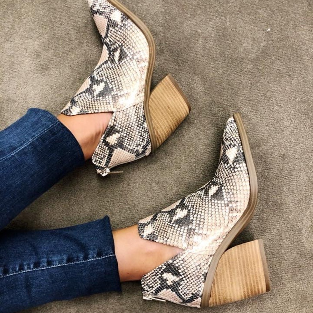 Vince Camuto Gigietta Python Snakeskin Slip On Cutout Ankle Boot In Spiced Sand